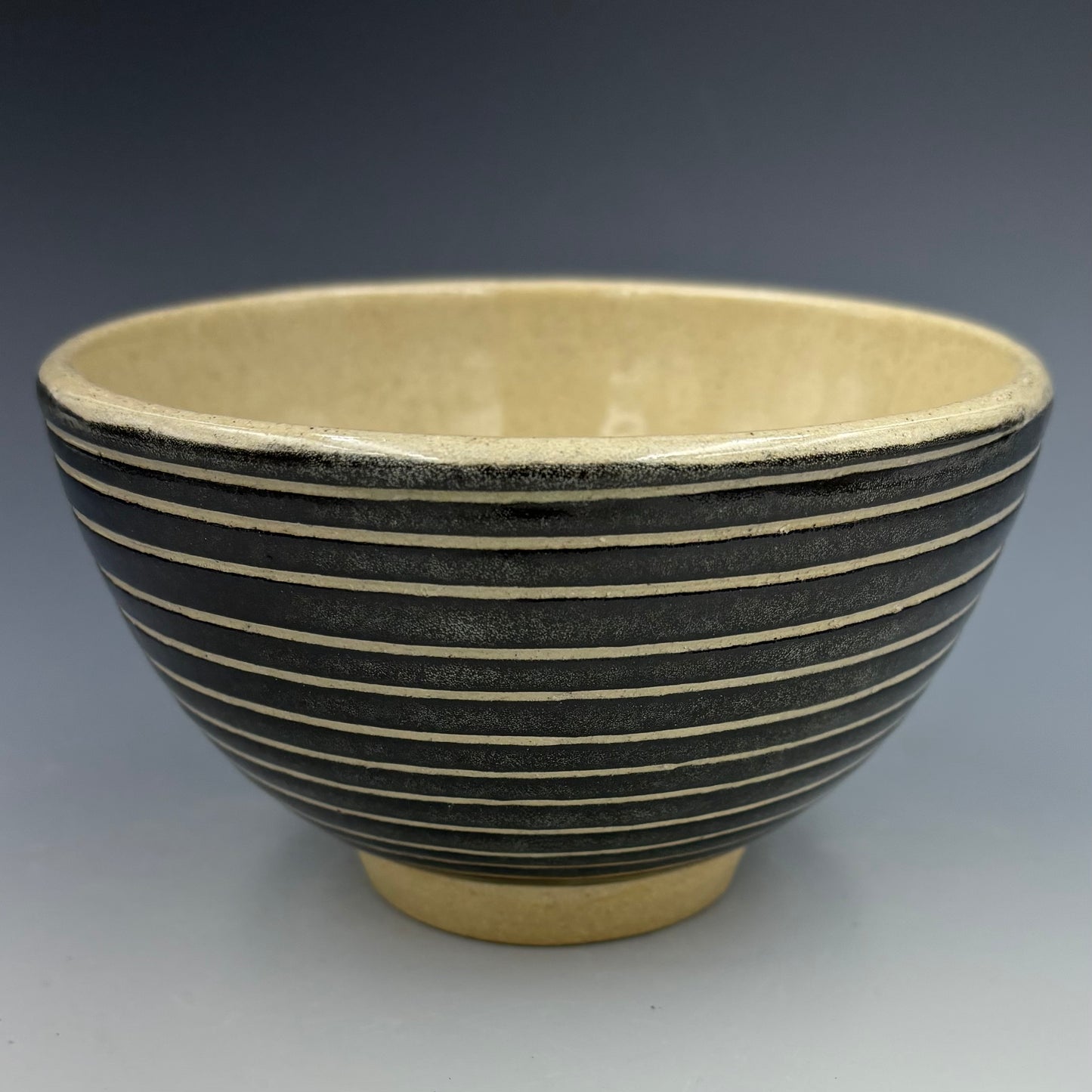 Black & White Carved Bowls
